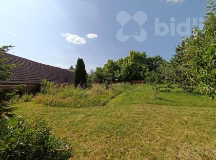Prodej pozemku k výstavbě RD , 1586m2, Bílovice-Lutotín - Lutotín | Prodej - pozemek pro bydlení, 1 586 m²