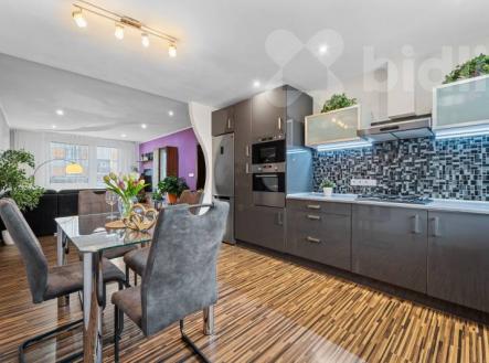 Prodej bytu, 3+1, 90 m² obrázek