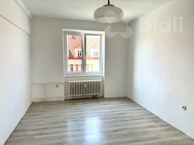 Prodej bytu 3+1 v Hradci Králové - Okružní ulice, 78 m2