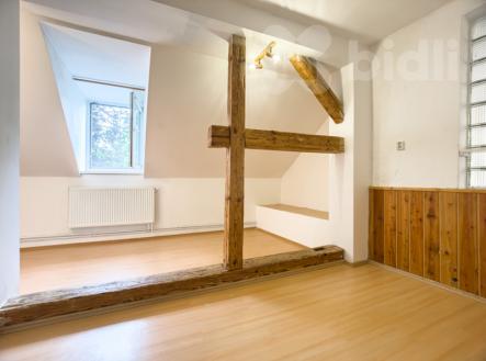 Prodej bytu 6+1 o velikosti 110m2, a zahrada. Jeseník | Prodej bytu, 6+1, 161 m²