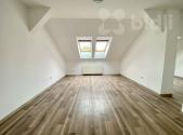 Pronájem bytu, 3+1, 90 m²