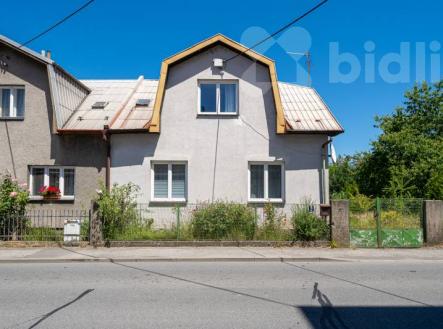 Prodej rodinného domu 4+1, 116m2, pozemek 527m2, Valašské Meziříčí | Prodej - dům/vila, 117 m²