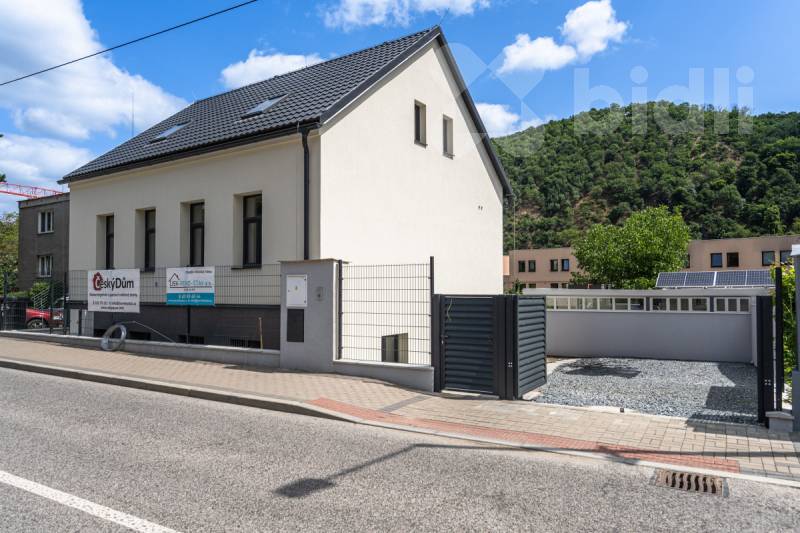 Prodej bytu 2+kk 63,6 m2 Žitavského, Praha - Zbraslav