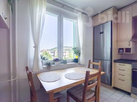 Prodej bytu v 3.NP/11 - 3+1, 71,4 m2, balkón 5 m2, sklep 2m, Brno - Blatnická | Prodej bytu, 3+1, 78 m²