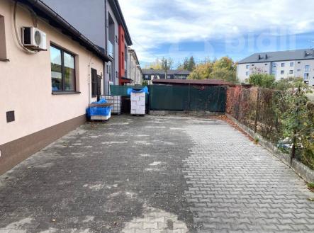 Pronájem, komerční prostor, Jablunkov | Pronájem - obchodní prostor, 100 m²