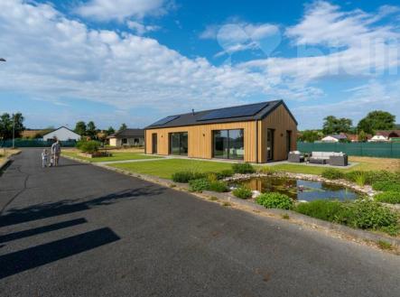 Prodej stavebního pozemku 1.216 m2 s kompletními inženýrskými sítěmi | Prodej - pozemek pro bydlení, 1 216 m²