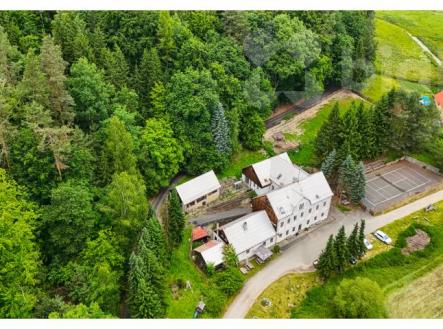 Prodej zavedeného penzionu pod hradem Houska - funkční provoz v atraktivní lokalitě | Prodej - penzion, 650 m²