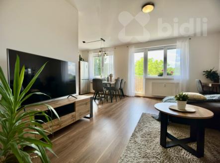 Prodej bytu 3+KK, 85 m2 + 2 balkony, sklep a parkovací místo | Prodej bytu, 3+kk, 82 m²