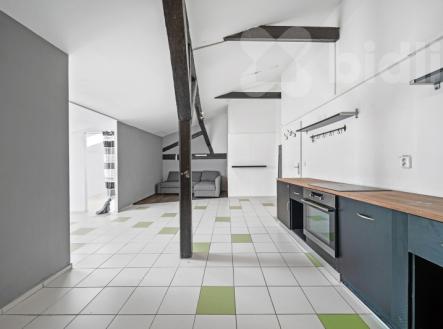 Pronájem podkrovního bytu 2+KK v centru Trutnova | Pronájem bytu, 2+kk, 62 m²