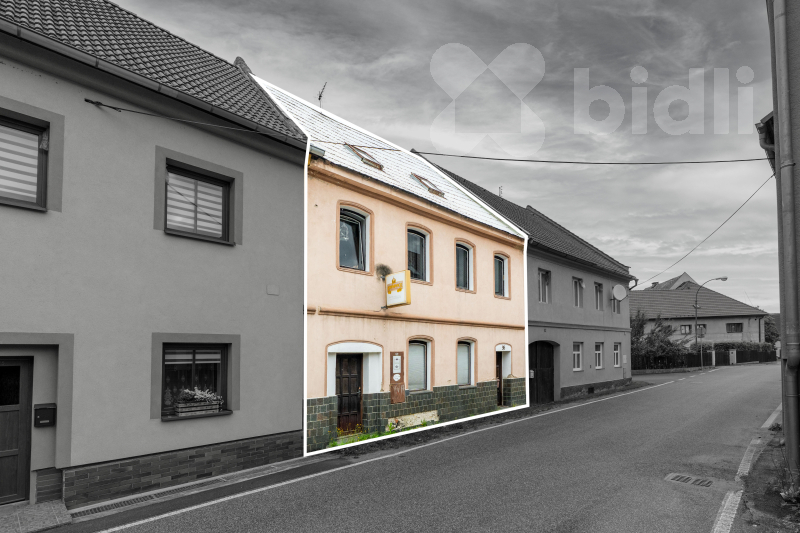 Prodej, dům zastavěná plocha 121 m2, užitná plocha 303 m2, Kravaře u České lípy