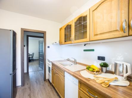 Prodej bytu 3+1/L, 75 m2, zahrada, parkování, Nučice, okr. Praha - západ | Prodej bytu, 3+1, 75 m²