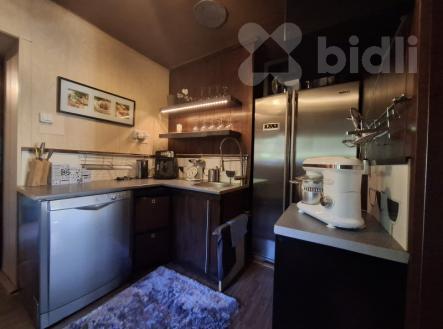 Prodej bytu 1+kk 37 m2 se zahrádkou v Loděnici | Prodej bytu, 1+kk, 37 m²