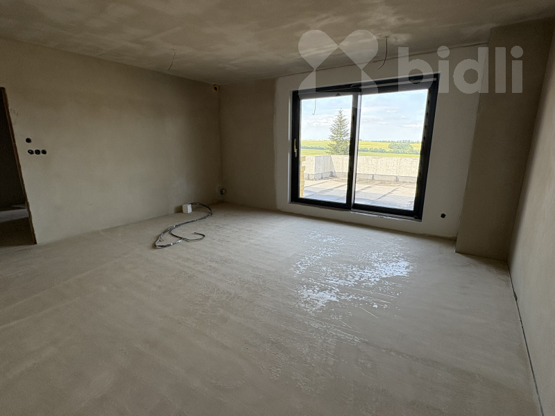 Prodej bytu 3N2, 2+kk 133 m2, terasa, sklep, Zlín, Mladcová