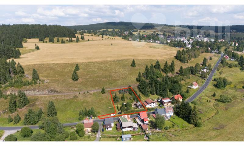 Prodej chaty - Horní Blatná, užitná plocha 72 m2, zahrada 1278 m2.