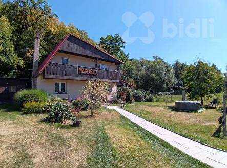 Prodej celoročně obyvatelné chaty 4+1, Lukavec u Fulneku | Prodej - chata/rekreační objekt, 150 m²