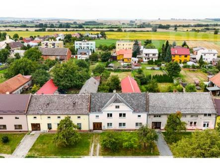 Velký rodinný dům v obci Lobodice, okr.Přerov | Prodej - dům/vila, 259 m²