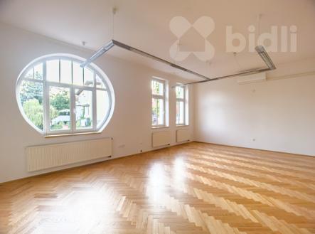 Pronájem RD - ideální pro podnikání, 242m2, zahrada, Rooseveltova, Kladno | Pronájem - dům/vila, 200 m²