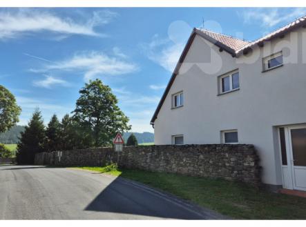Komerční objekt vhodný pro vybudování apartmánů, užitná plocha 2846 m2, pozemek 2054 m2 | Prodej - komerční objekt,, 2 846 m²