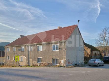 Prodej ideální 1/2 bytového domu, 2x  2+1 , 60m2, pozemek 635 m2 | Prodej - nájemní dům, 285 m²