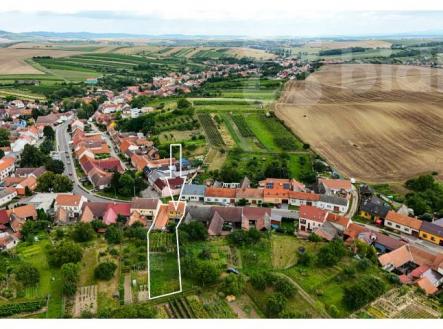 Prodej RD v Hovoranech | Prodej - dům/vila, 270 m²