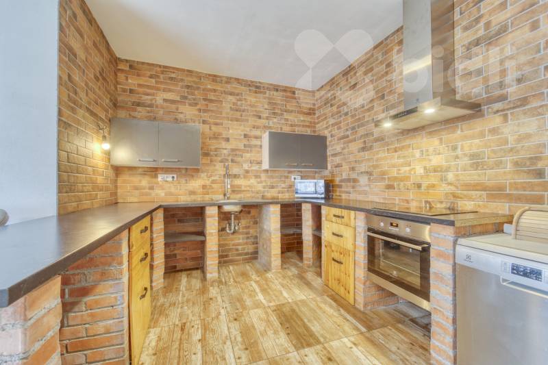 Prodej domu 5+kk (160 m&#178;) v obci Hromnice