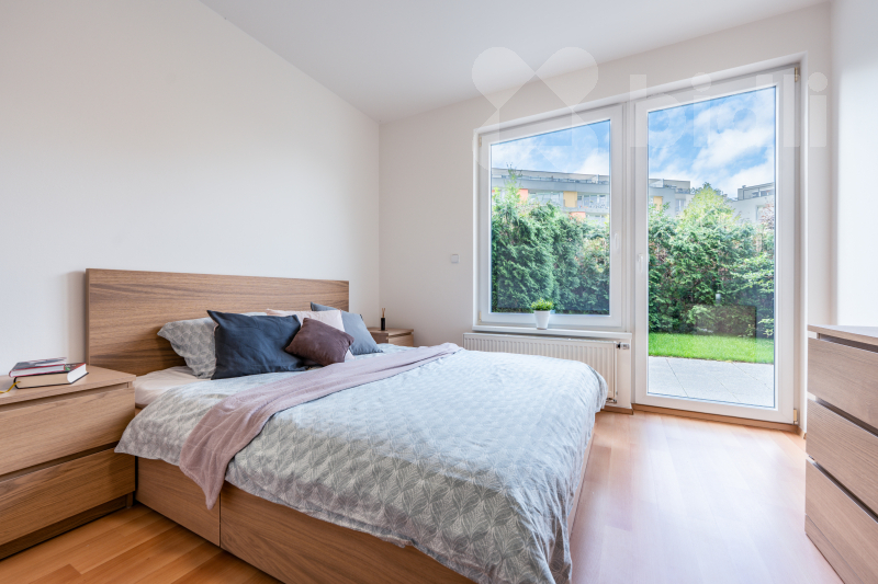 Prodej bytu 2+kk, 61m2, terasa 50m2 + předzahrádka 78m2