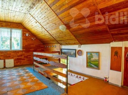 Prodej dům 5+1 Zlaté Hory, zahrada, garáž, chatka. | Prodej - dům/vila, 206 m²