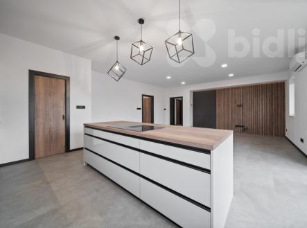 Prodej novostavby 4+kk (162 m2) s pozemkem (1098 m2) v Újezdu u Přelouče | Prodej - dům/vila, 162 m²