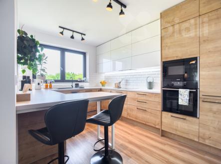 kuchyně | Prodej - dům/vila, 195 m²