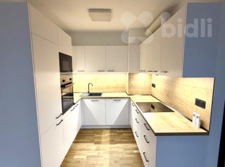Pronájem, Byt 2+Kk, 57m2 Husova ulice,  Pardubice, | Pronájem bytu, 2+kk, 57 m²
