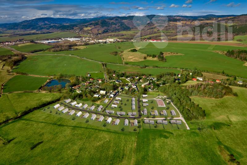 Prodej pozemku o velikosti 804 m2, Květnová, Ostrov - Květnová