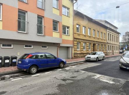 Pronájem - malý objekt/garáž