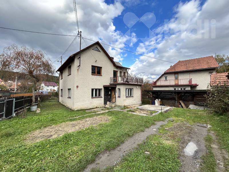 DO KONCE ROKU SLEVA Dvougenerační rodinný dům Lhota u Vsetína