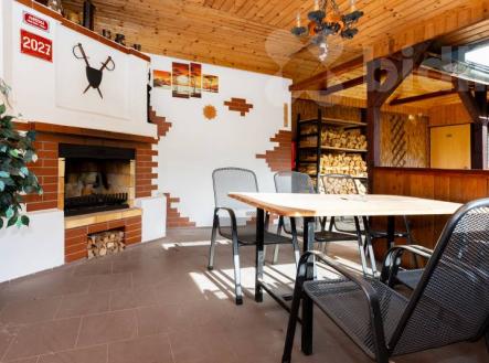 Pronájem prostorného rodinného domu v klidné části Dvora Králové | Pronájem - dům/vila, 150 m²