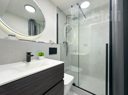 Byt 3+kk/2x L, 77 m2, panel, OV, Praha Vokovice | Prodej bytu, 3+kk, 77 m²