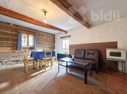 Nabízíme vám roubenou chalupu v obci Hradiště, okres Rokycany. | Prodej - chata/rekreační objekt, 56 m²