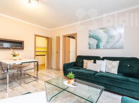 Prodej bytu 3+1, 58 m2, s garáží, Gagarinova, Hradec Králové | Prodej bytu, 3+1, 60 m²