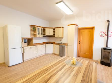 Prodej rodinného domu cca 270 m2 Leskovice | Prodej - dům/vila, 95 m²