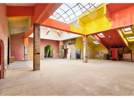 Pronájem komerčních prostor, 422 m2, Most, ul. Česká | Pronájem - obchodní prostor, 422 m²