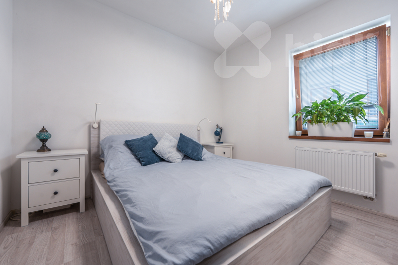 Nové rodinné plně vybavené 4+kk 84m2 s 195m2 zahradou
