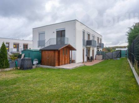 Nové rodinné plně vybavené 4+kk 84m2 s 195m2 zahradou | Prodej bytu, 4+kk, 86 m²