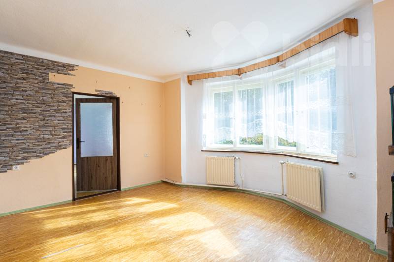 Exkluzivní prodej rodinný dům 6+1, pozemek 5633 m2, Kout na Šumavě