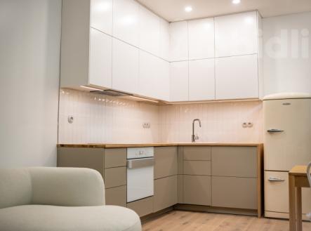 Moderní byt 2kk po kompletní rekonstrukci, 55m v centru Vršovic | Pronájem bytu, 2+kk, 55 m²