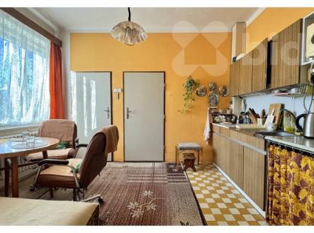 Prodej rodinného domu 265 m2, pozemek 455 m2, Bystřice pod Hostýnem, ul. Sušilova | Prodej - dům/vila, 265 m²