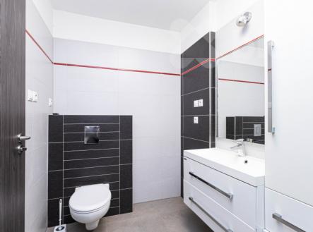 Prodej rodinného domu 4+1, 527 m2 Byňov u Nových Hradů | Prodej - dům/vila, 115 m²