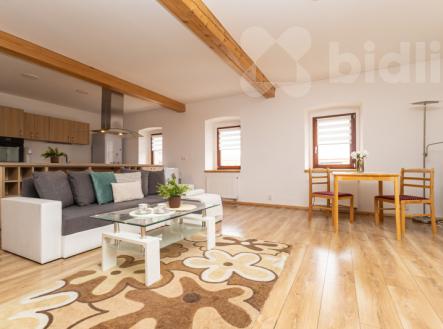 Prostorný dům s dílnou a stodolou - Sedlec u Vysokého Mýta | Prodej - dům/vila, 318 m²