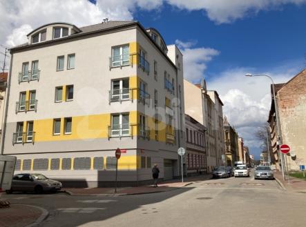 Pronájem bytu 2+kk v ulici Otakarova | Pronájem bytu, 2+kk, 59 m²