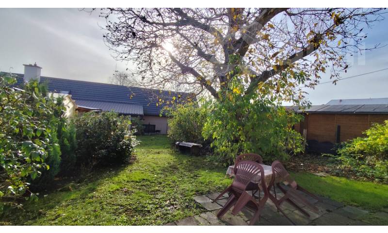 Prodej, RD 90 m2 se zahradou, Lukov