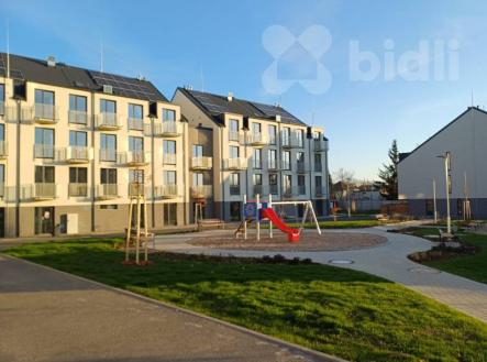 Prostorný byt 2+kk, 114,4 m2 se dvěma balkony v Českém Brodě | Prodej bytu, 2+kk, 114 m²