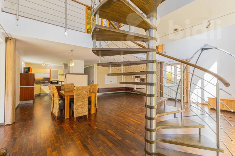 Prodej rodinného domu 5+kk, 282 m2 ,pozemek 1534 m2,Srubec u Českých Budějovic